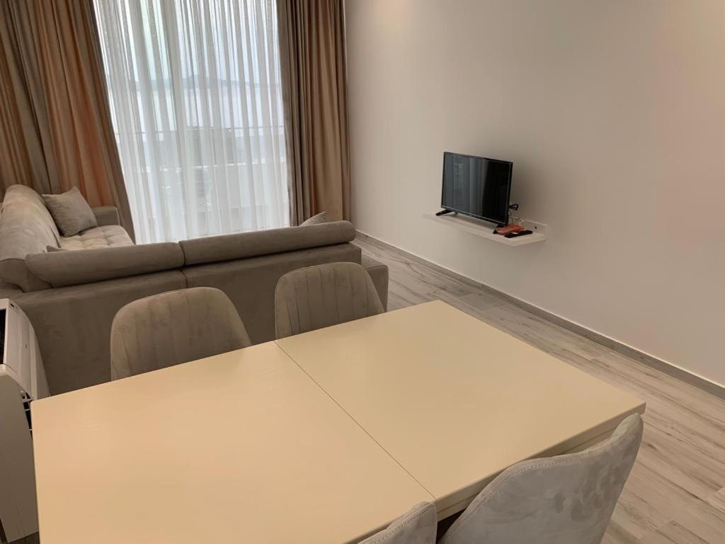 Delfin Apartment *